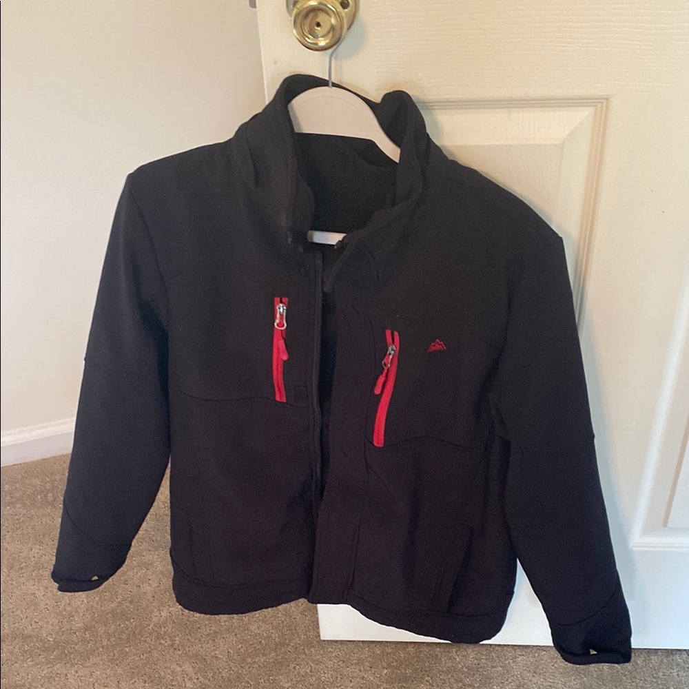 Snozu Black and Red Puffer Jacket with Stand-Up Collar